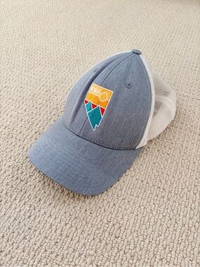 The Classics Nevada Gray & White Mesh Trucker Hat